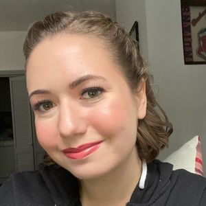 Meet your Posher, Aleesha